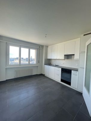 3.5 Zimmer, 100 m², 6. Stock - Photo 1