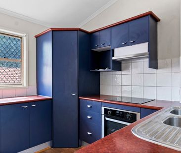 Modern Living in the Heart of Indooroopilly - Photo 1