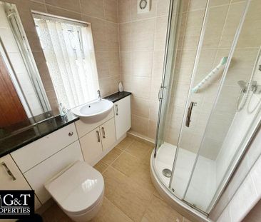 3 bedroom semi-detached house to rent - Photo 4