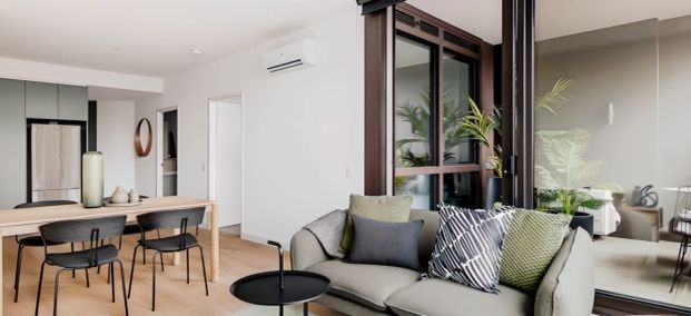 1 Bed 1 Bath - Furnished - Photo 1