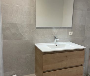 Location Appartement 2 pièces 50m² SALLANCHES 74700 - Photo 4