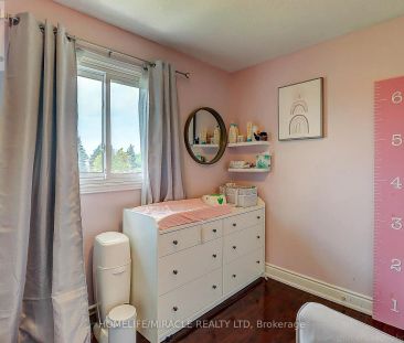 114 MARTINDALE CRESCENT - Photo 5