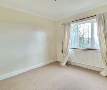 Northwood Avenue, Saltdean 2 bedroom bungalow to rent - Photo 2