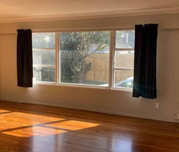 Charming 2 Bedroom 1 Bathroom Unit - Photo 1