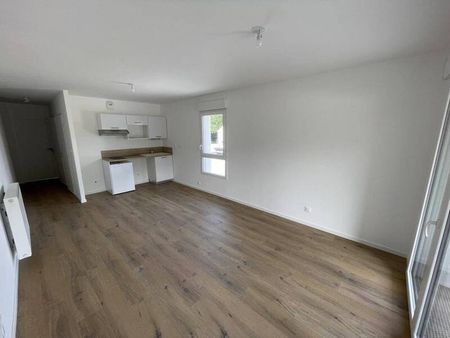 Appartement 2 pièces - - Photo 2