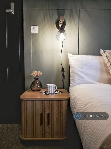 1 bedroom in a house share to rent - Photo 4