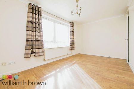 Epping Close, Clacton-On-Sea - Photo 2