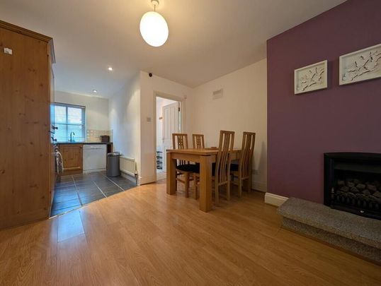 7 Drumbeg Cottages, Dunmurry, Belfast, BT17 9LY - Photo 1