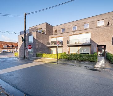 KRUISHOUTEM - Lichtrijk & ruim appartement op de Marolle + terras - Foto 3