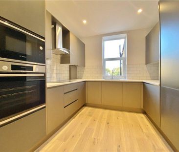 2 bedroom maisonette to rent - Photo 6