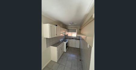 Superb Location! - Photo 5