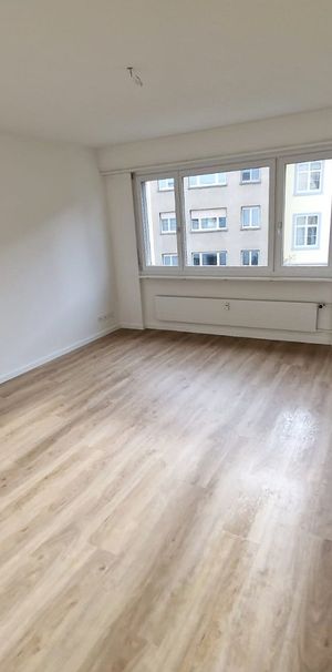 "1-Zimmerwohnung nähe Kleinbasler Rheinufer" - Photo 1