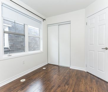 For Lease - 561 Speyer Circle, Milton, Ontario - Photo 6