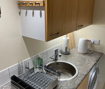 2 Bed Flat, Royal Quay, L3 - Photo 5