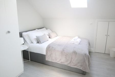 1 bedroom serviced apartment to rent - Photo 3