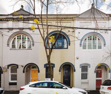 Charming 3-Bedroom Terrace in the Heart of Darlinghurst - Photo 4