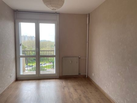 A LOUER APPARTEMENT 3 PIECES - 66 M2 - SANS-A-VIS - BELLEVUE - Photo 3