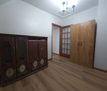 For Lease - 5 Rideau Avenue, Toronto, Ontario - Photo 2