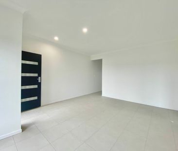 47 Pembroke Avenue, Edgeworth - Photo 5