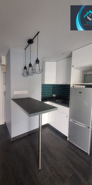 Studio avec balcon - Photo 1