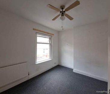 2 bedroom property to rent in St Helens - Photo 4