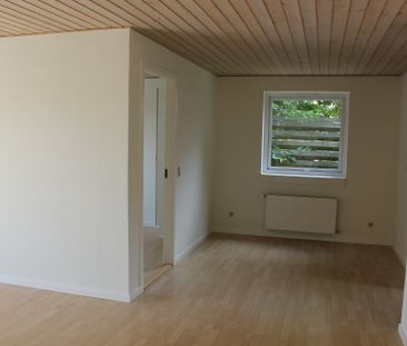 Velindrettet 4 værelses rækkehus - Photo 3