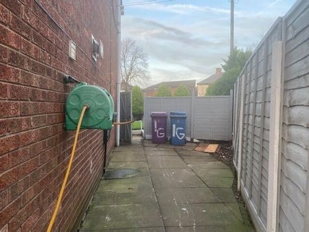 Long Lane - Photo 5
