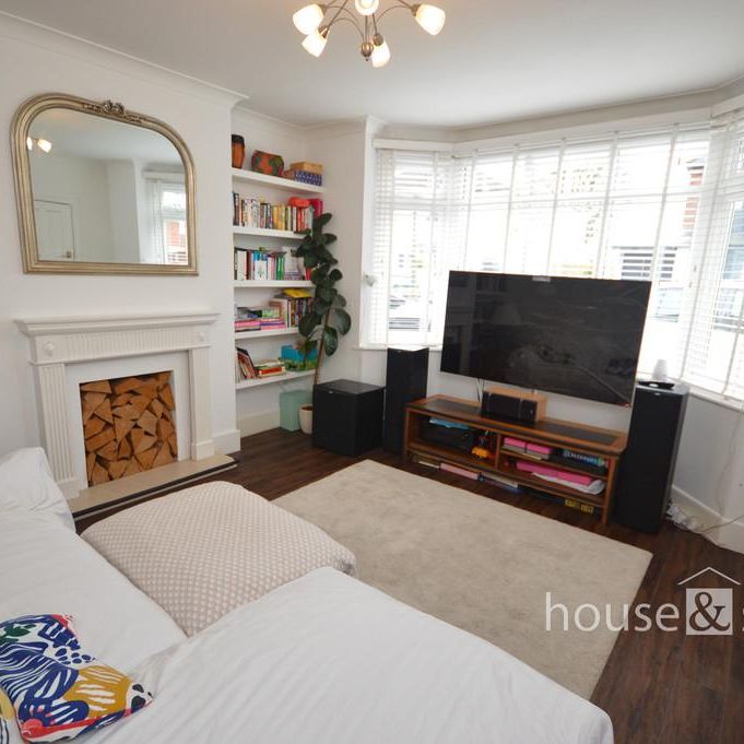 4 bedroom detached house to rent - Photo 1