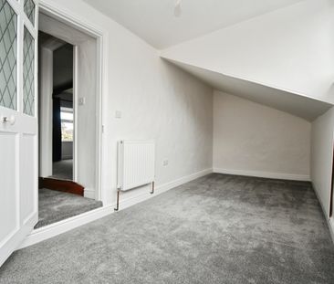 2 bedroom House To Let - Photo 3