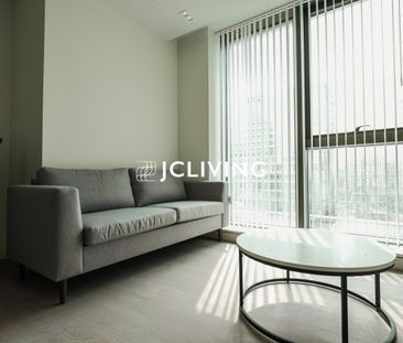 WESTMARK TOWER, LONDON, W2 - Photo 1