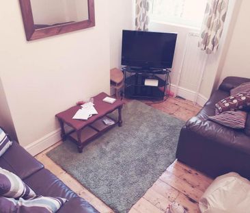 4 bedroom house to rent - Photo 3