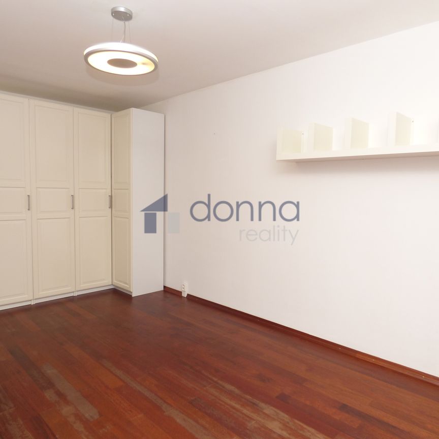 Pronájem bytu 2+1 64 m², Frýdlantská, Praha - Photo 1
