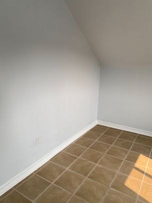 For Lease - 1530 Stittsville Main Street Unit# B, Stittsville - Munster - Richmond, Ontario - Photo 1