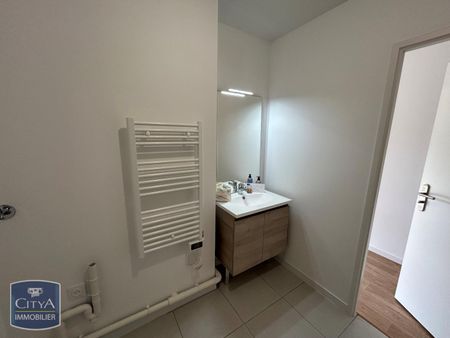 Location Appartement 1 pièce 22m² CHAMPCEVINEL 24750 - Photo 4
