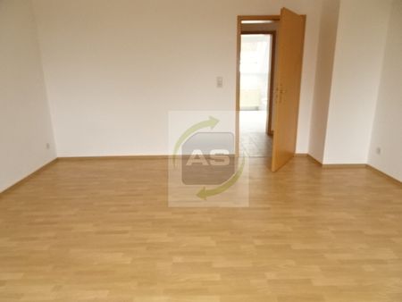 WoHlFüHlWoHnUnG in Cainsdorf mit EBK - Photo 3