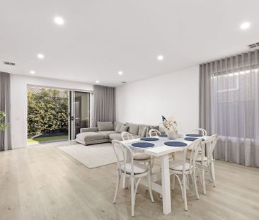 A Home That Elevates Everyday Living - Photo 3