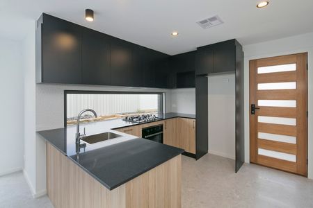 19B Bronhill Street, Moncrieff ACT 2914 - House For Rent | Domain - Photo 5