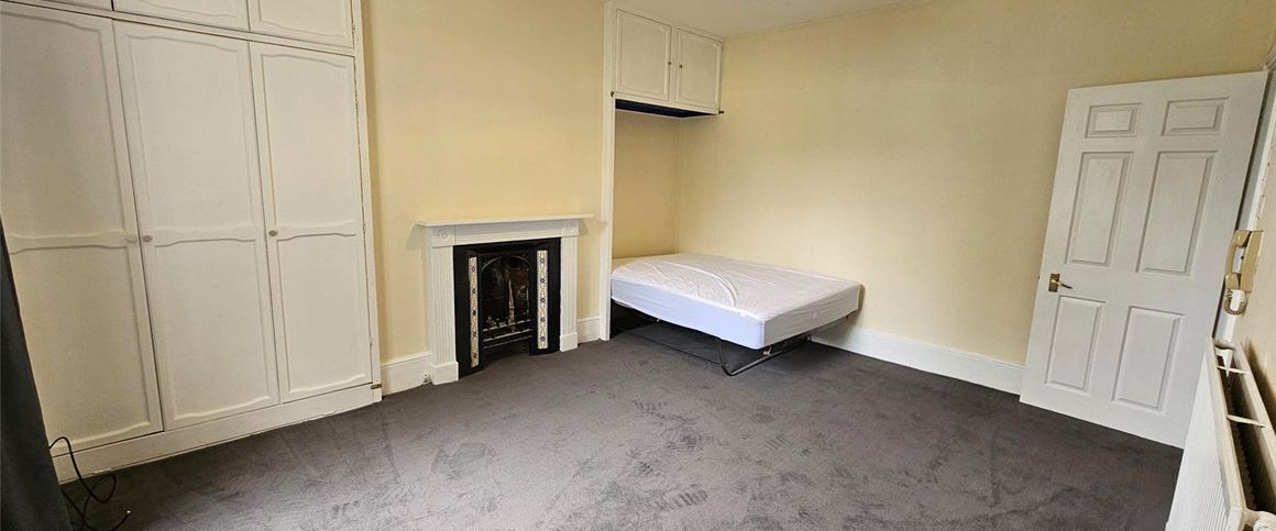 1 bedroom studio to rent - Photo 1