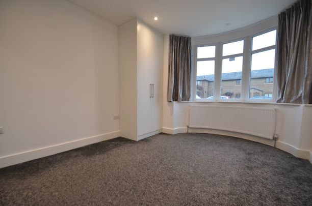 8 bedroom Property to rent - Photo 1