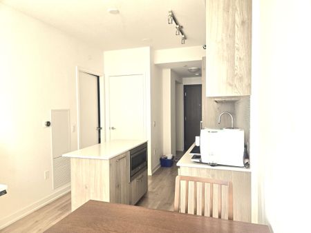 For Lease - 1 Yorkville Avenue Unit# 3903, Toronto, Ontario - Photo 4