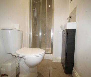 Studio to rent - Photo 6