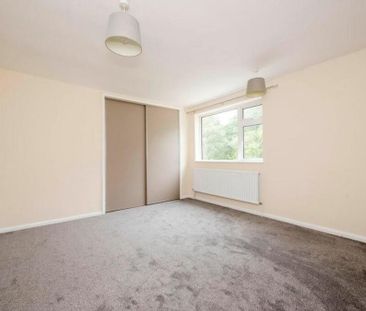 4 bedroom house to rent - Photo 3