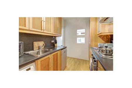 Fulham Road, London SW3 - Photo 4