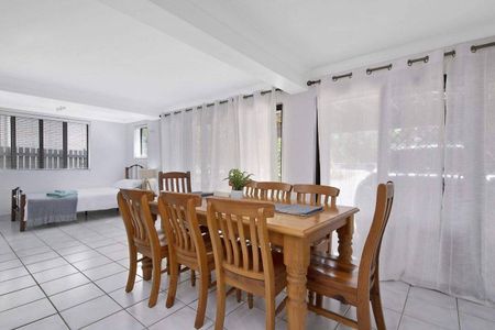 BEACH FRONT PARADISE - Photo 5