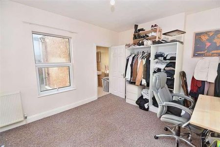 Chestnut Street, Worcester, Worcestershire, WR1 - Photo 5