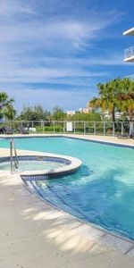 RESORT LIVING - Photo 3