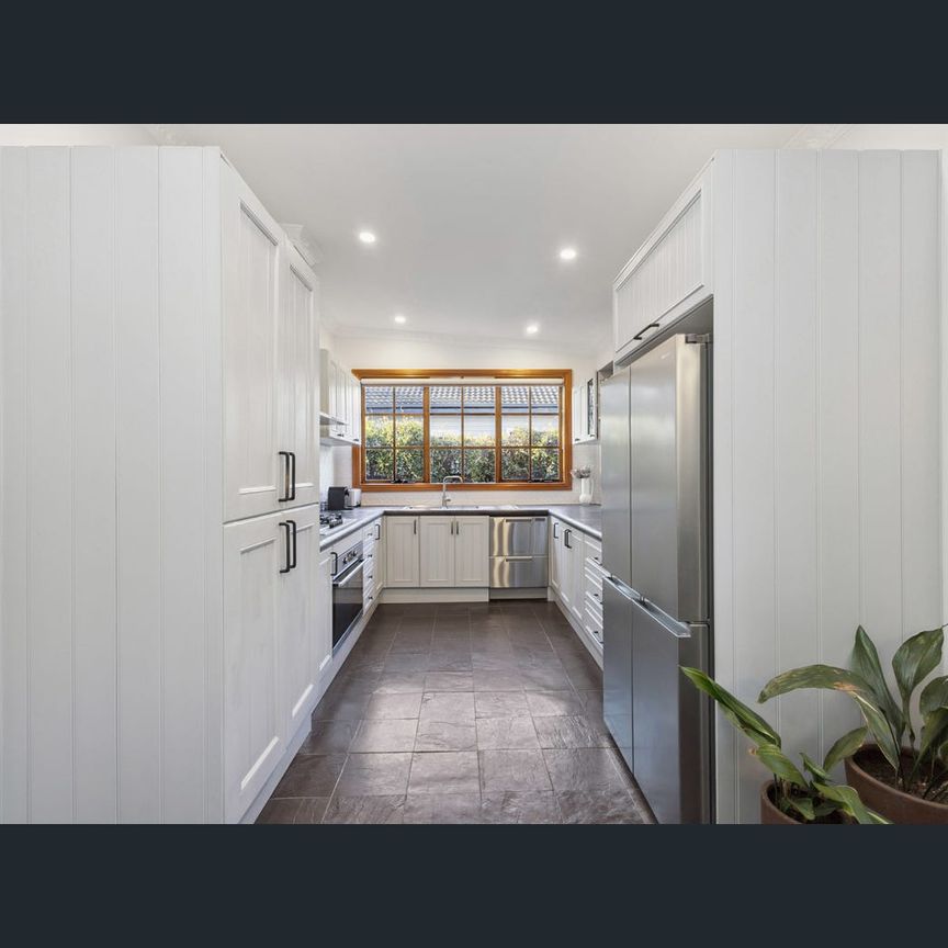 78 Napoleon Crescent, White Hills, Vic 3550 - Photo 1