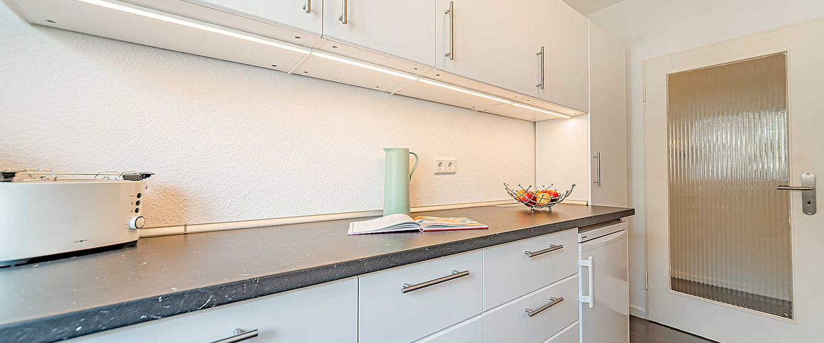 City-Residence: Schön möblierte 2-Zimmer-Wohnung mit Balkon - Photo 1