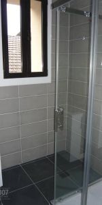 Location appartement rénové 4 pièces 72.2 m² à Cluses (74300) 4 - Photo 4