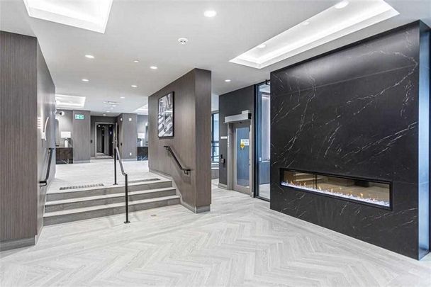 For Lease - 95 Dundas Street Unit# 106, Oakville, Ontario - Photo 1